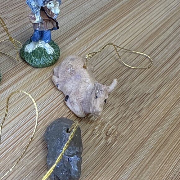 Dollhouse Miniature Christmas Holiday 10 Piece Hand Painted Nativity ornaments - Picture 6 of 11